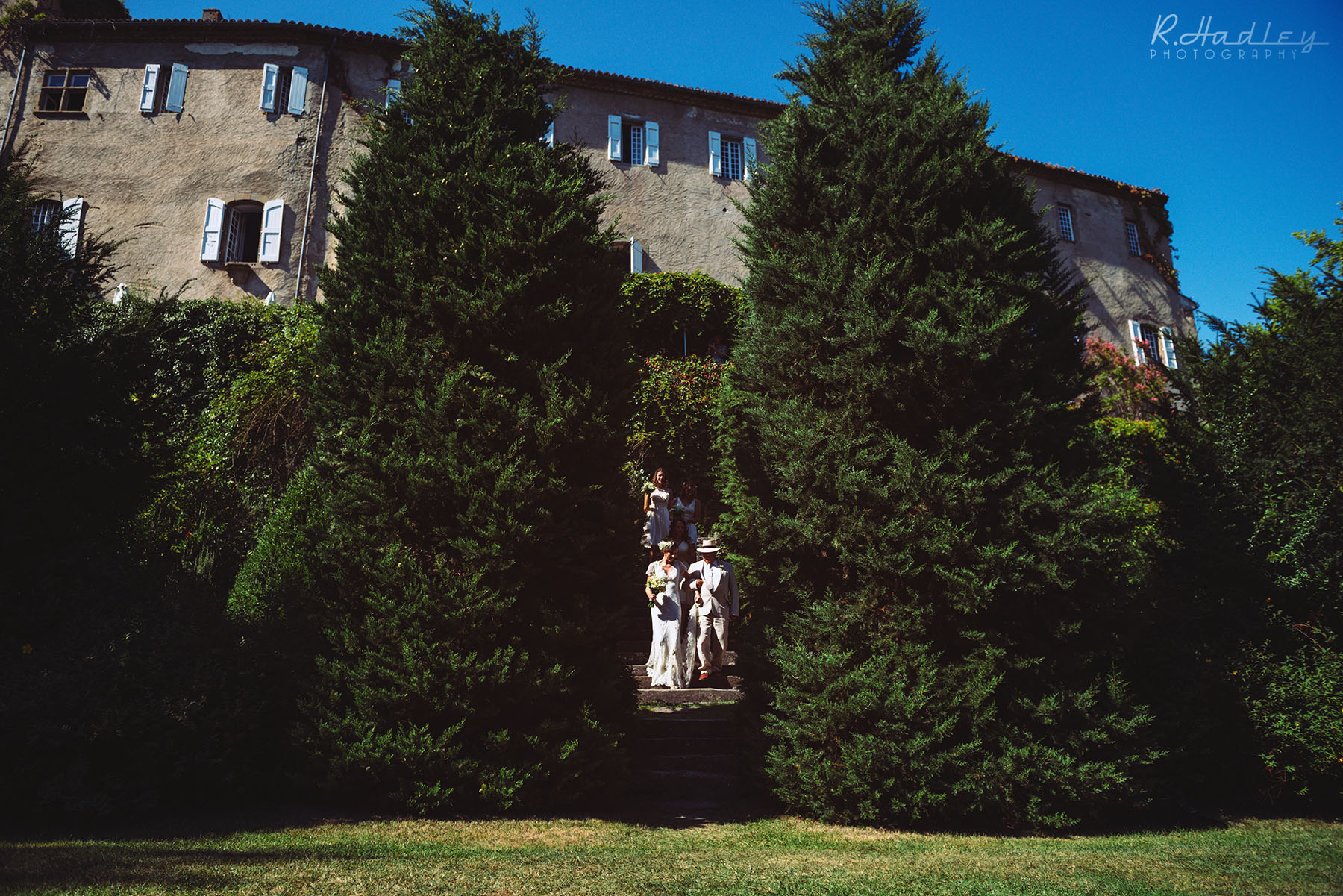 Wedding at L'Abbaye-Château de Camon, South of France