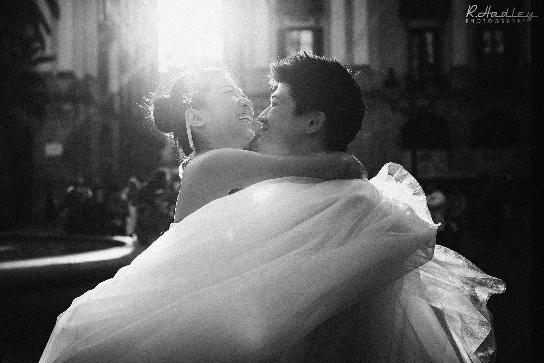 Wedding engagement photographer in Barcelona