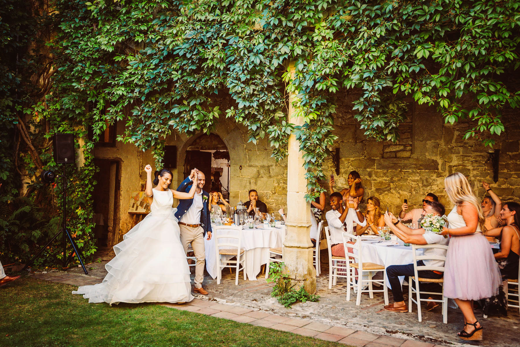 Wedding in L'Abbey de Camon in the South of France