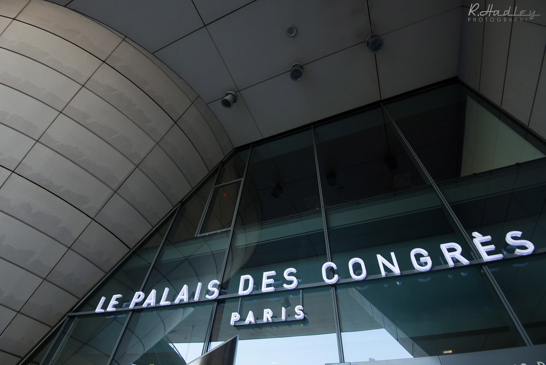 Congress event photographer in Paris at Le Palais des Congres